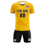 Custom Gold Classic Graffiti Pattern Sportswear Soccer Tops/Sets Jersey