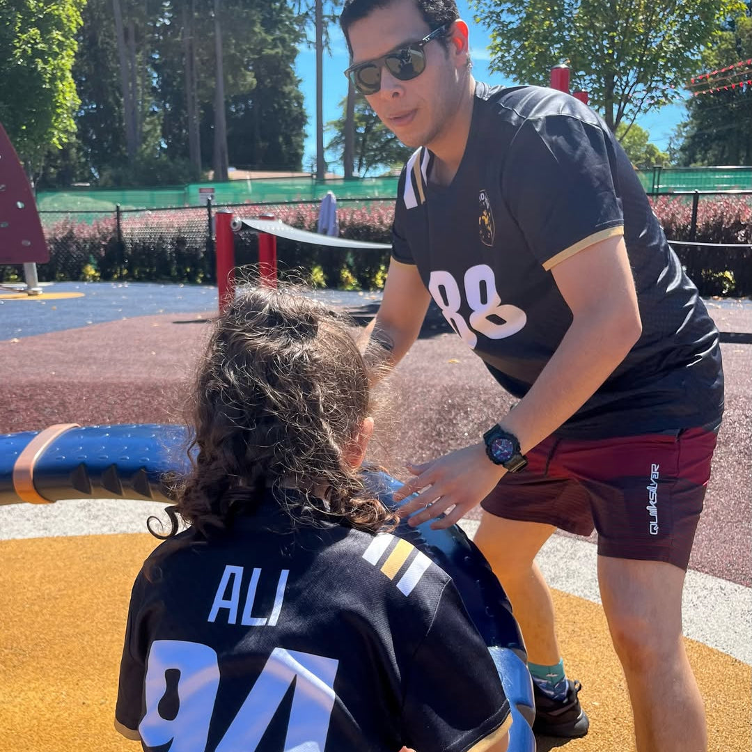 Custom Black Striped Sportswear Soccer Tops/Sets Jersey For Adults